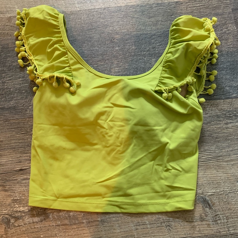 Kortni Jeane top